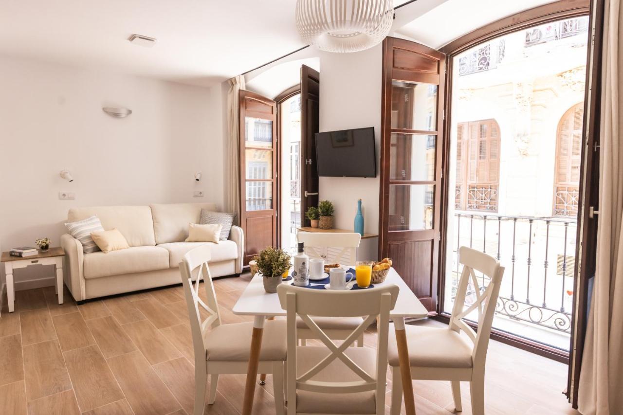 Apartamento Especeria Blue By #Cuatrocallesflats Malaga Ngoại thất bức ảnh